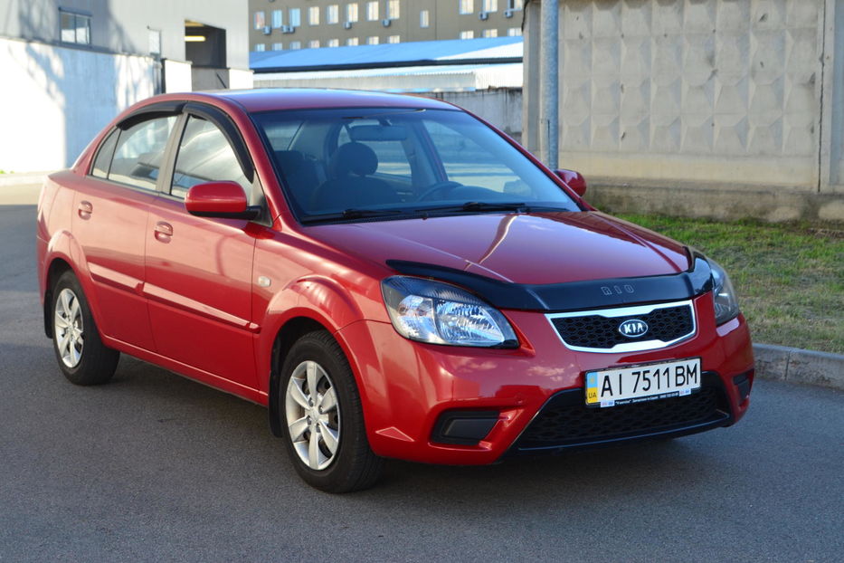 Продам Kia Rio 2010 года в Киеве