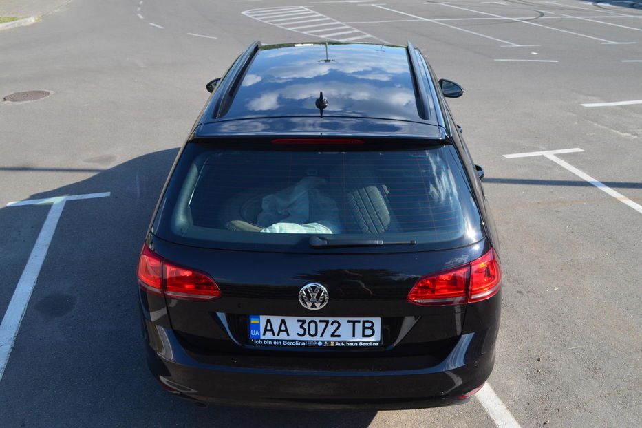 Продам Volkswagen Golf VII 2015 года в Киеве