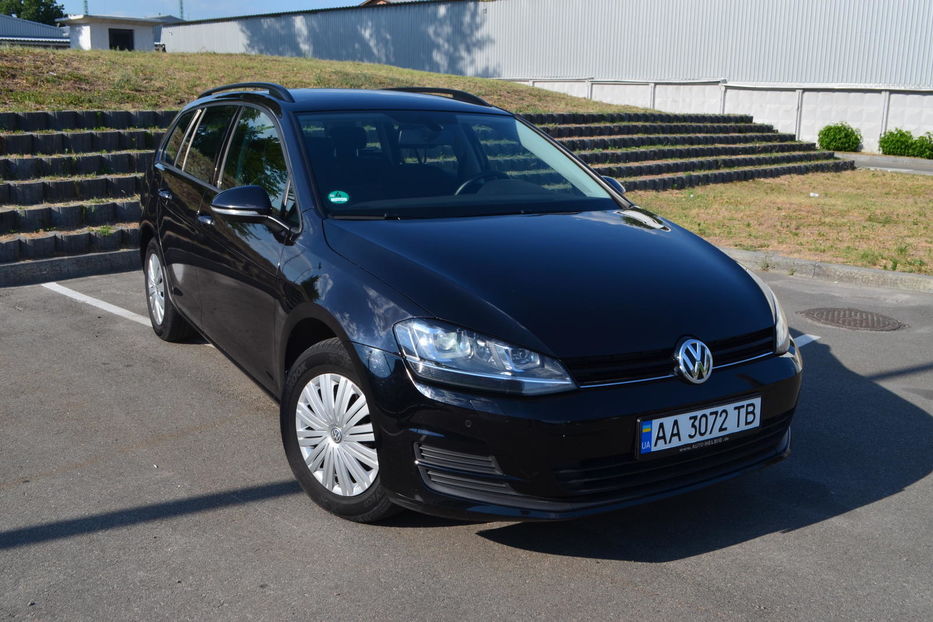 Продам Volkswagen Golf VII 2015 года в Киеве