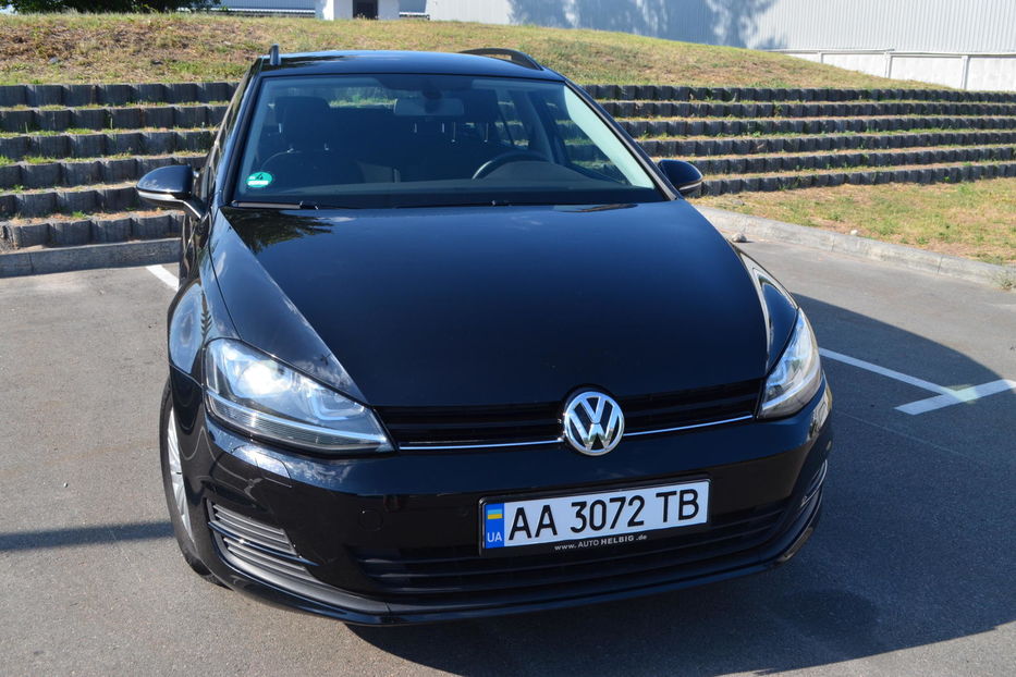 Продам Volkswagen Golf VII 2015 года в Киеве