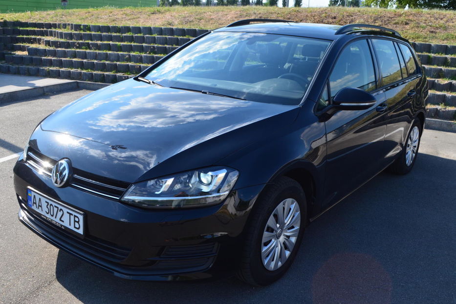 Продам Volkswagen Golf VII 2015 года в Киеве