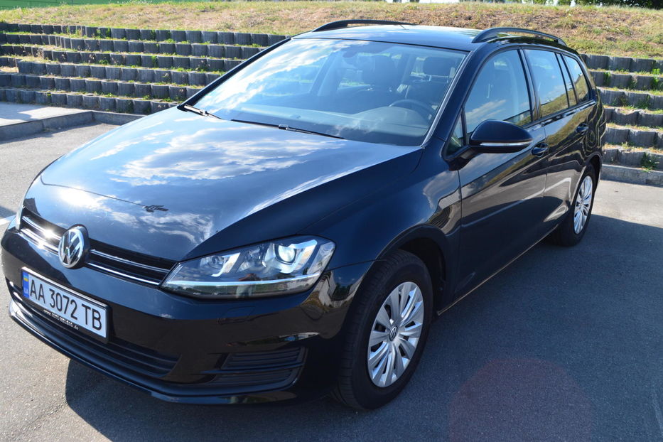 Продам Volkswagen Golf VII 2015 года в Киеве