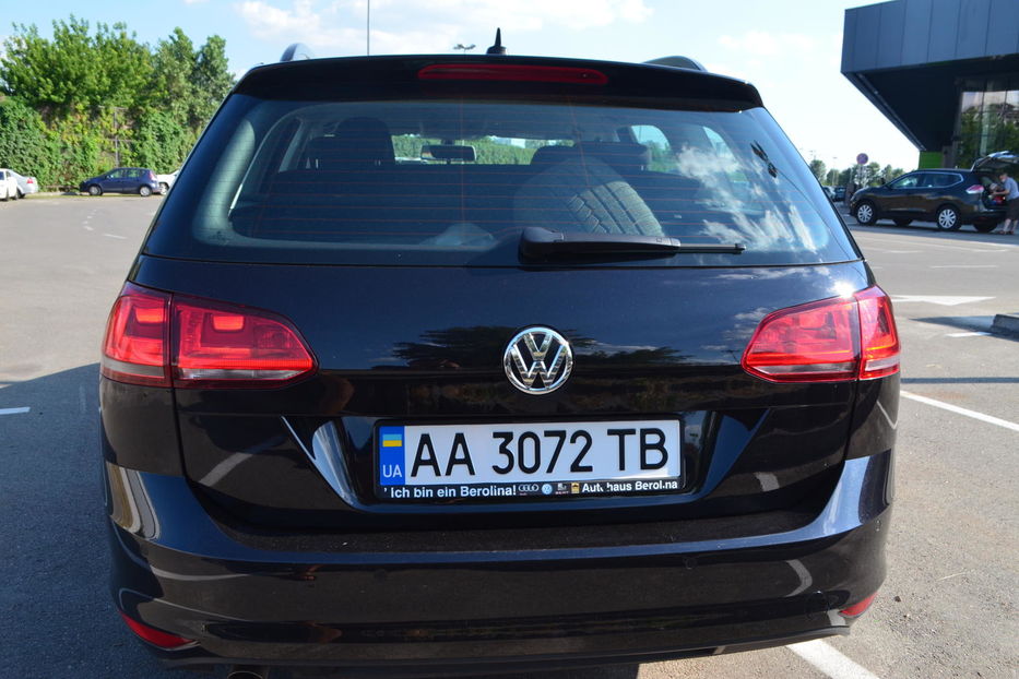 Продам Volkswagen Golf VII 2015 года в Киеве