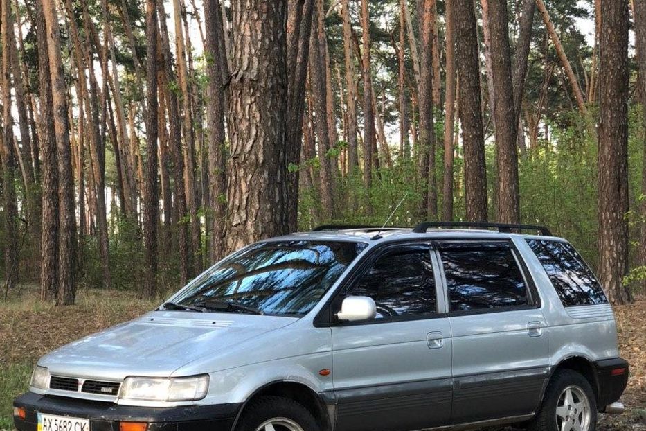 Продам Mitsubishi Space Wagon 1993 года в Харькове