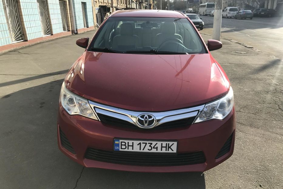 Продам Toyota Camry le 2013 года в Одессе