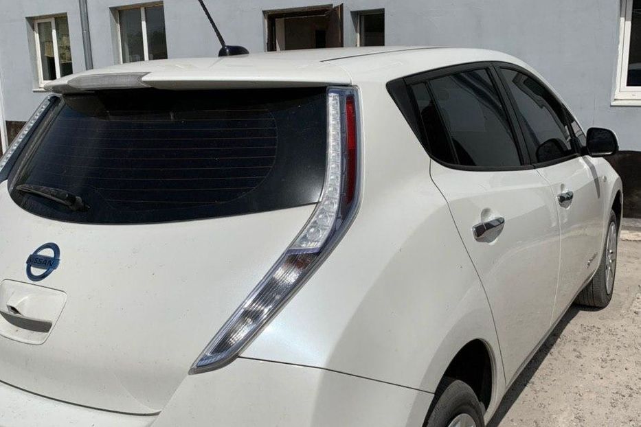 Продам Nissan Leaf s 2016 года в Харькове