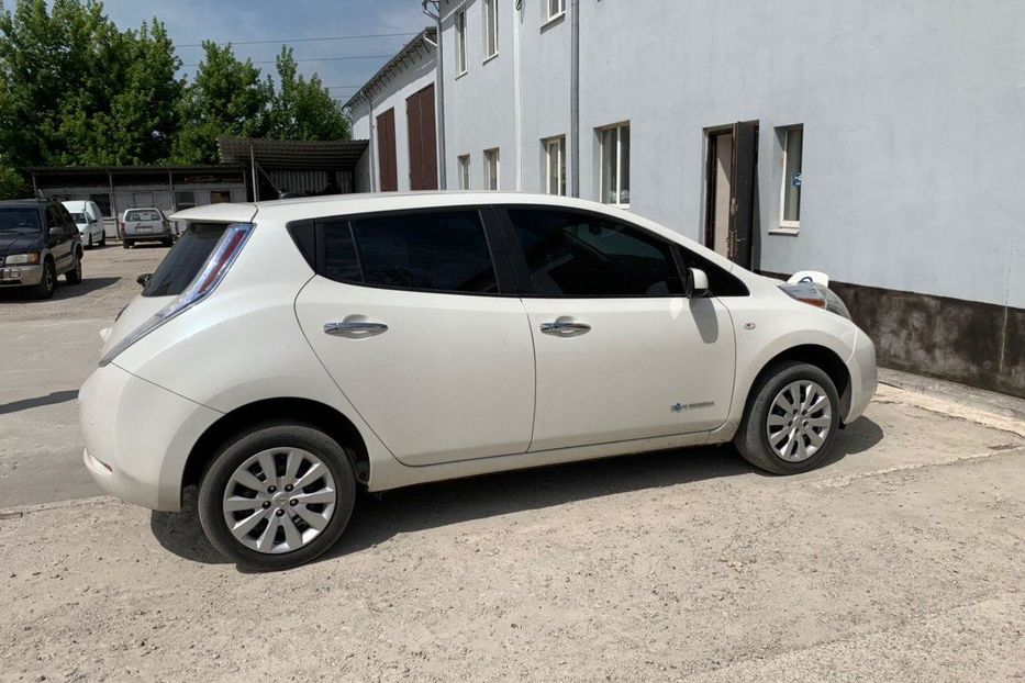 Продам Nissan Leaf s 2016 года в Харькове