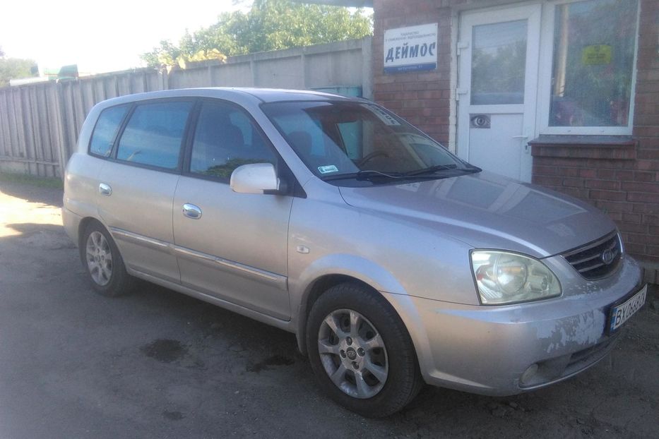 Продам Kia Carens 2004 года в Хмельницком