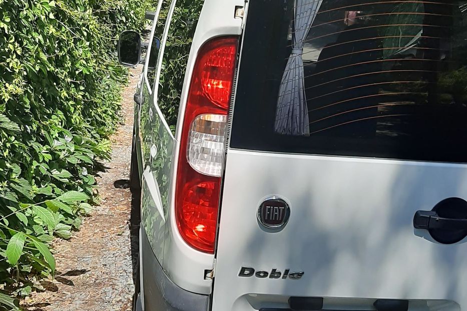 Продам Fiat Doblo пасс. 2006 года в Днепре