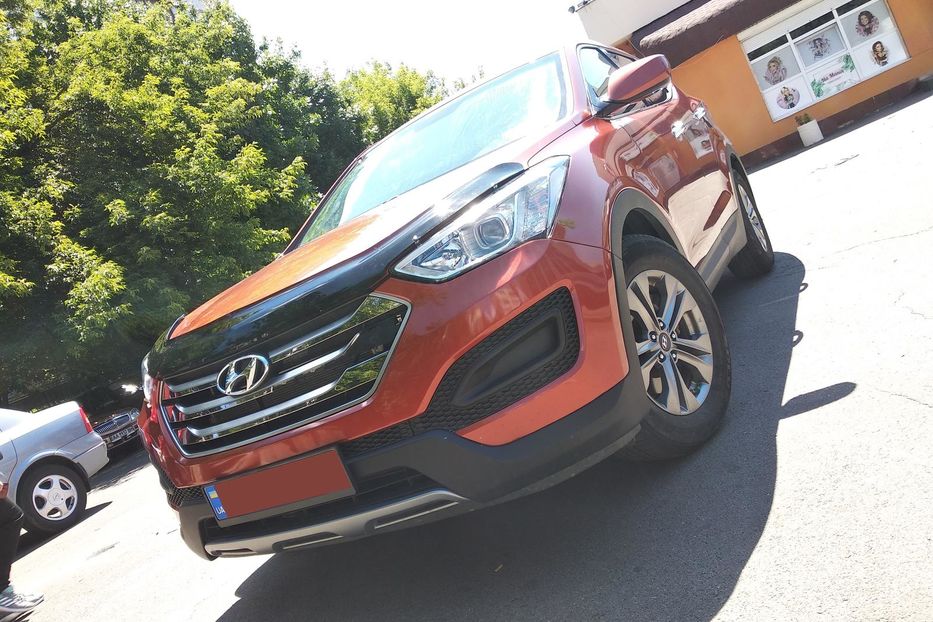 Продам Hyundai Santa FE 4WD 2016 года в Киеве