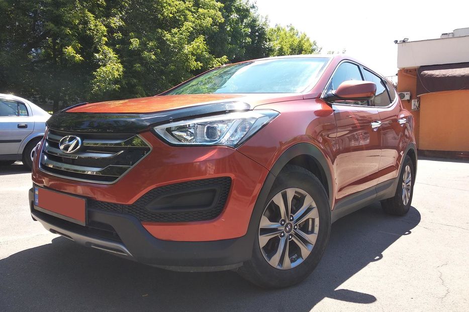 Продам Hyundai Santa FE 4WD 2016 года в Киеве