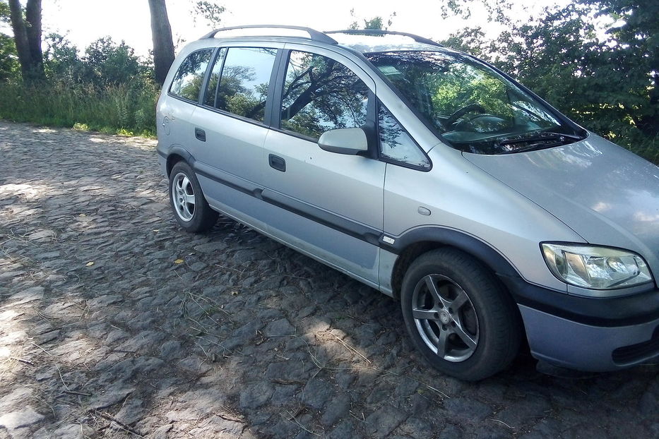 Продам Opel Zafira 2001 года в г. Хмельник, Винницкая область