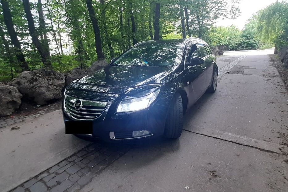 Продам Opel Insignia Sports Tourer 2012 года в Тернополе