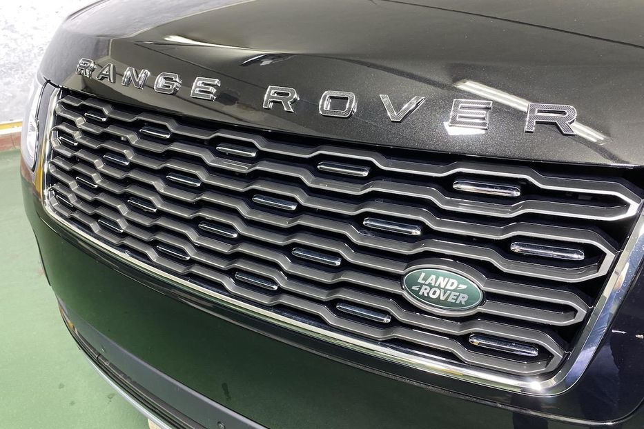 Продам Land Rover Range Rover SVO Autobiography Dynamic 2020 года в Киеве