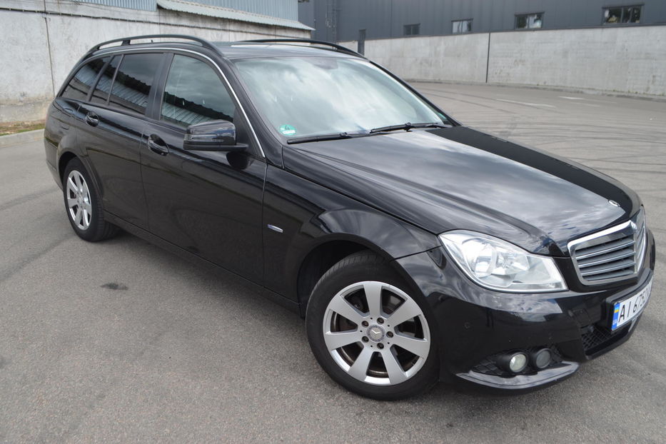 Продам Mercedes-Benz C-Class 200 2012 года в Киеве