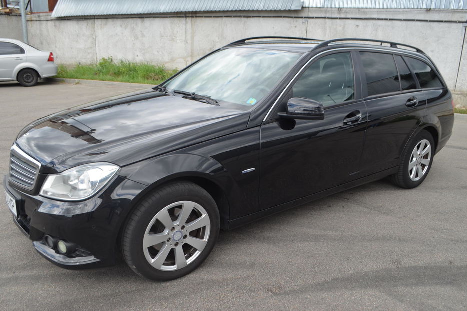 Продам Mercedes-Benz C-Class 200 2012 года в Киеве