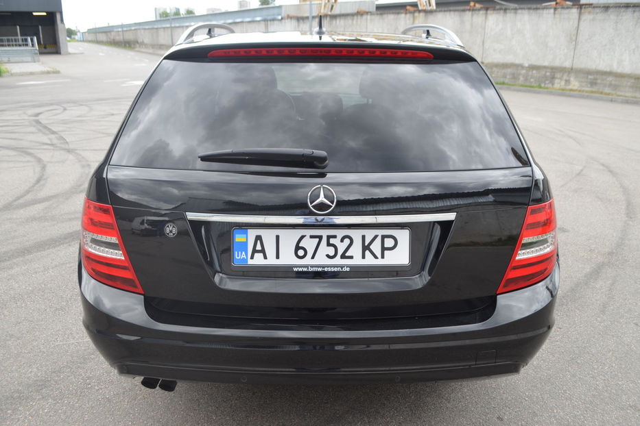 Продам Mercedes-Benz C-Class 200 2012 года в Киеве