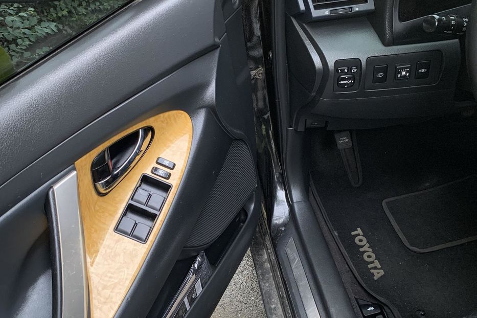 Продам Toyota Camry 2006 года в Киеве