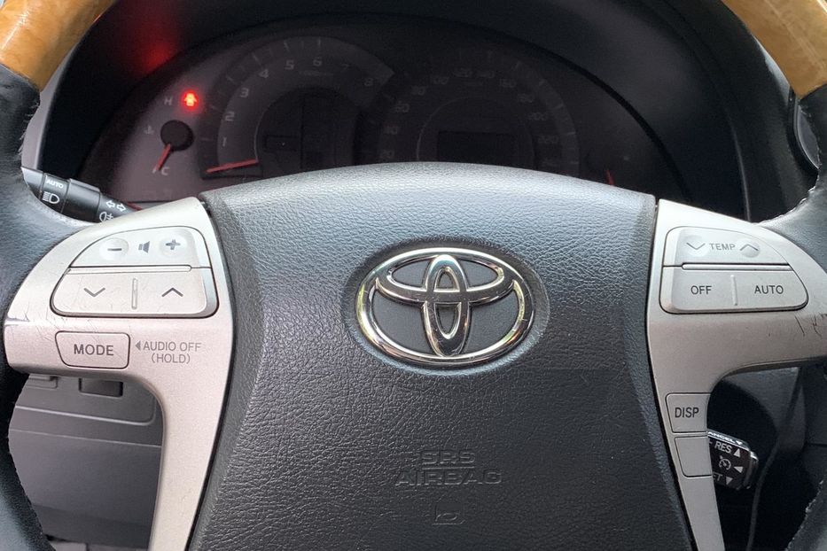 Продам Toyota Camry 2006 года в Киеве