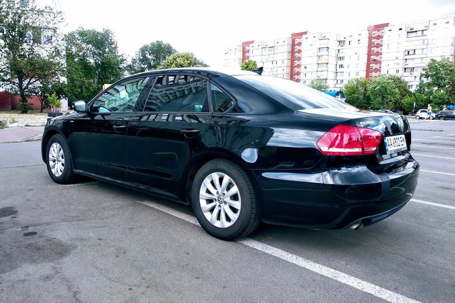 Продам Volkswagen Passat B7 2014 года в Киеве