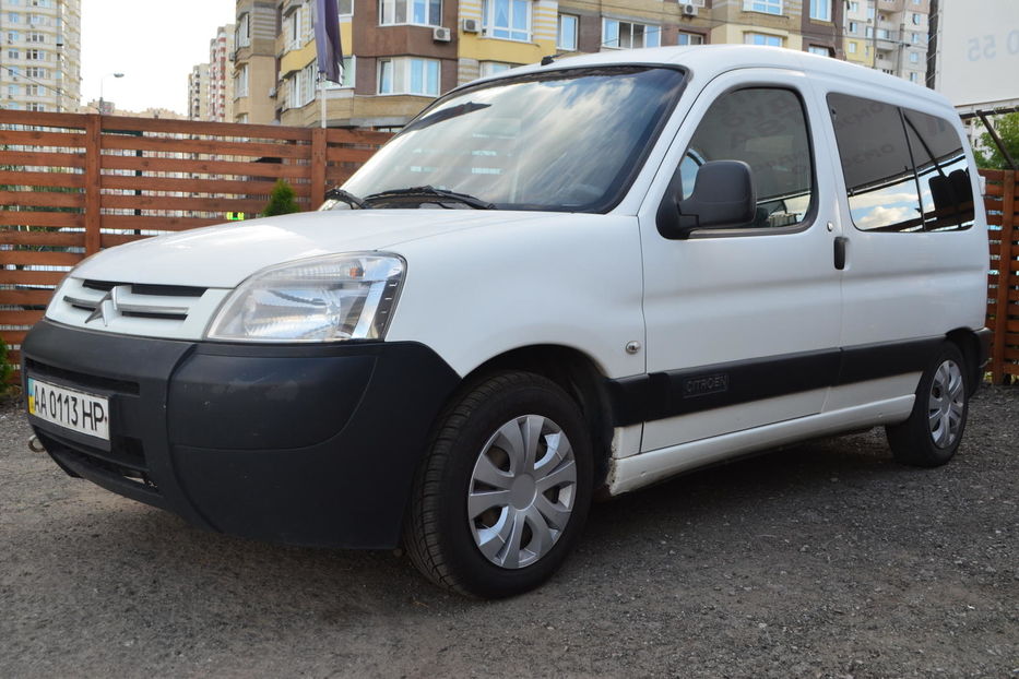 Продам Citroen Berlingo пасс. 2008 года в Киеве