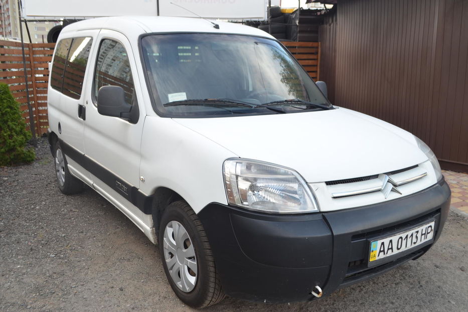 Продам Citroen Berlingo пасс. 2008 года в Киеве