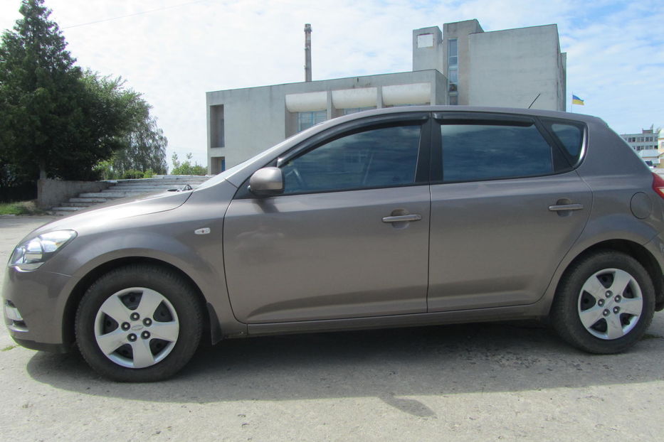 Продам Kia Ceed Comfort 2010 года в г. Деражня, Хмельницкая область