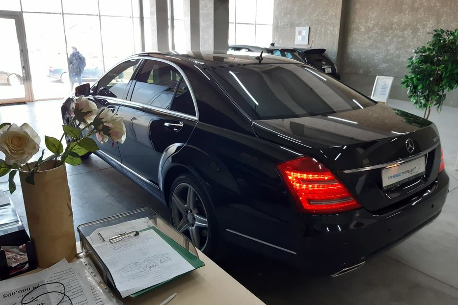 Продам Mercedes-Benz S 500 AMG 2013 года в Киеве