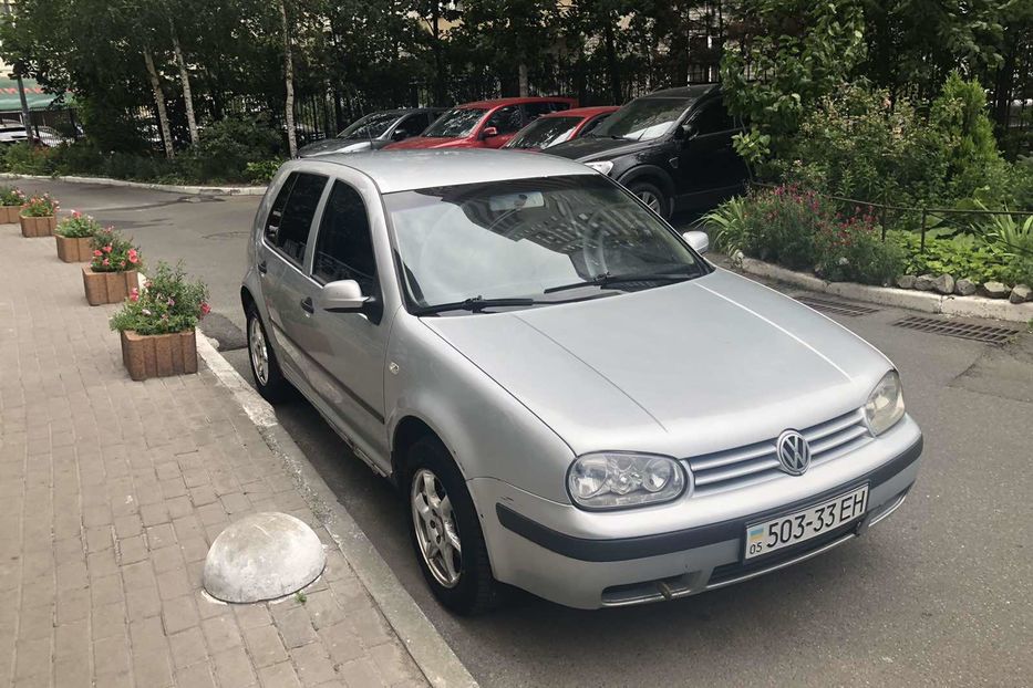 Продам Volkswagen Golf IV 2003 года в Киеве