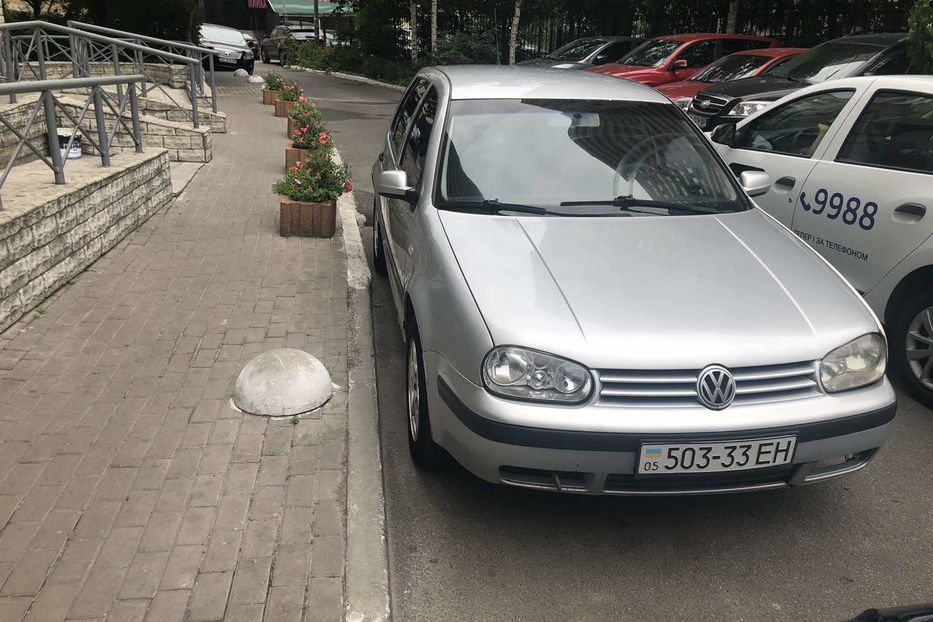 Продам Volkswagen Golf IV 2003 года в Киеве