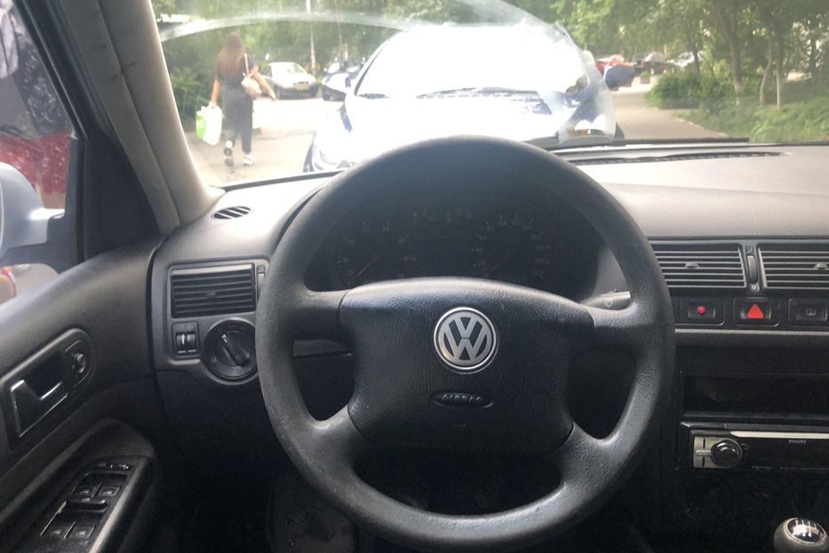 Продам Volkswagen Golf IV 2003 года в Киеве