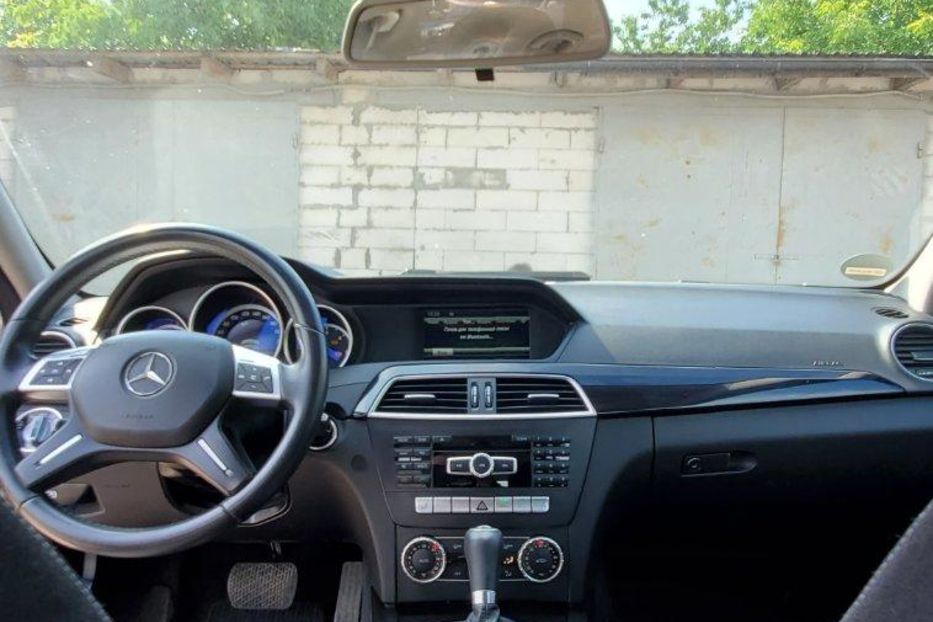 Продам Mercedes-Benz 200 С - Class 2015 года в г. Бердичев, Житомирская область
