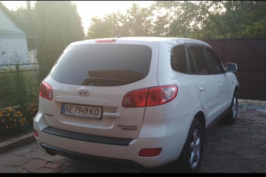 Продам Hyundai Santa FE 2008 года в г. Днепровское, Днепропетровская область