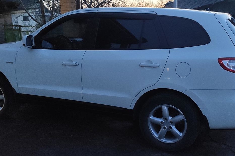 Продам Hyundai Santa FE 2008 года в г. Днепровское, Днепропетровская область