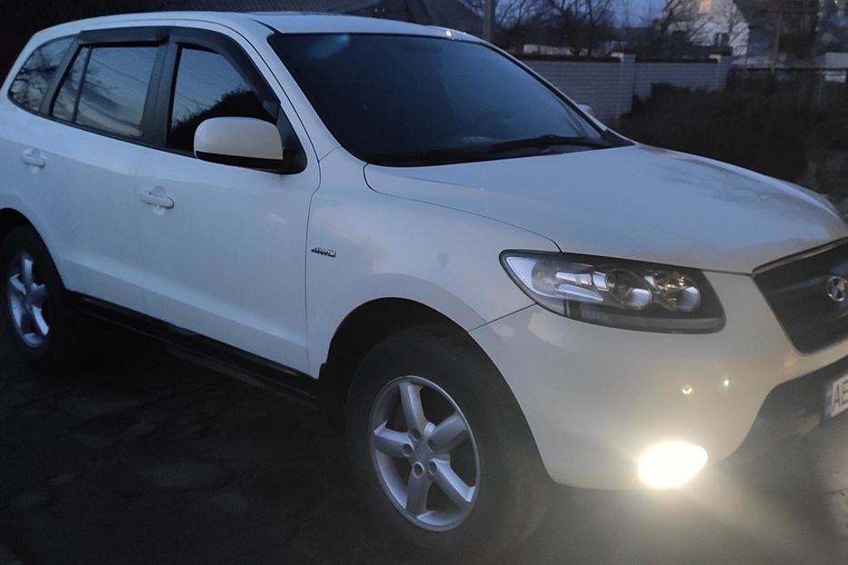 Продам Hyundai Santa FE 2008 года в г. Днепровское, Днепропетровская область