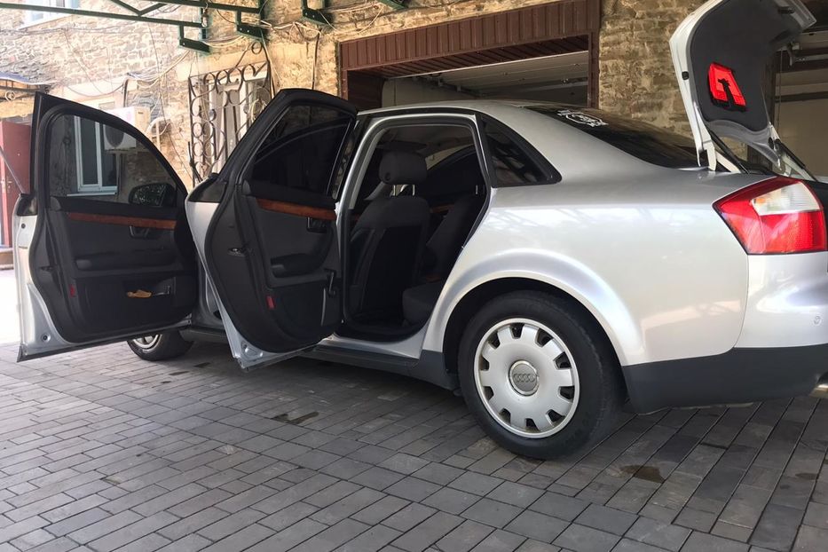 Продам Audi A4 2003 года в Луганске