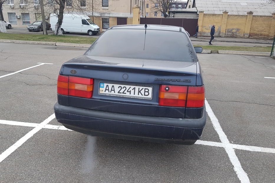 Продам Volkswagen Passat B4 1994 года в Киеве