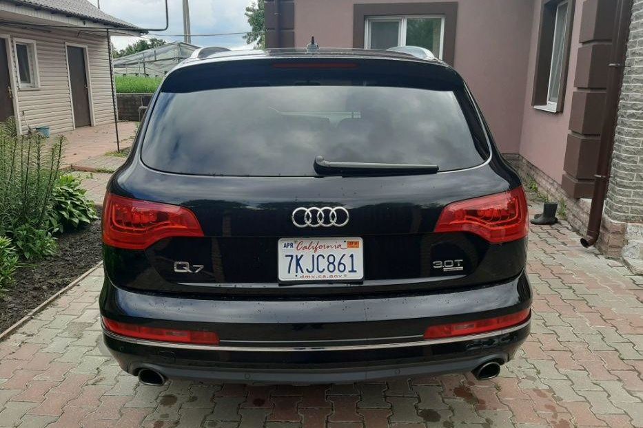 Продам Audi Q7 2015 года в Киеве