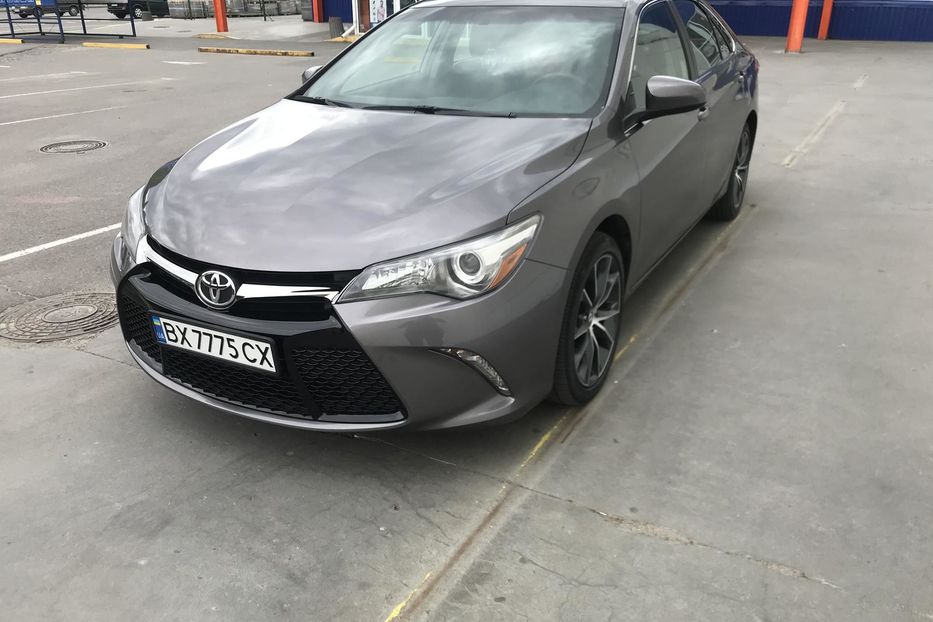 Продам Toyota Camry XSE 2016 года в Хмельницком