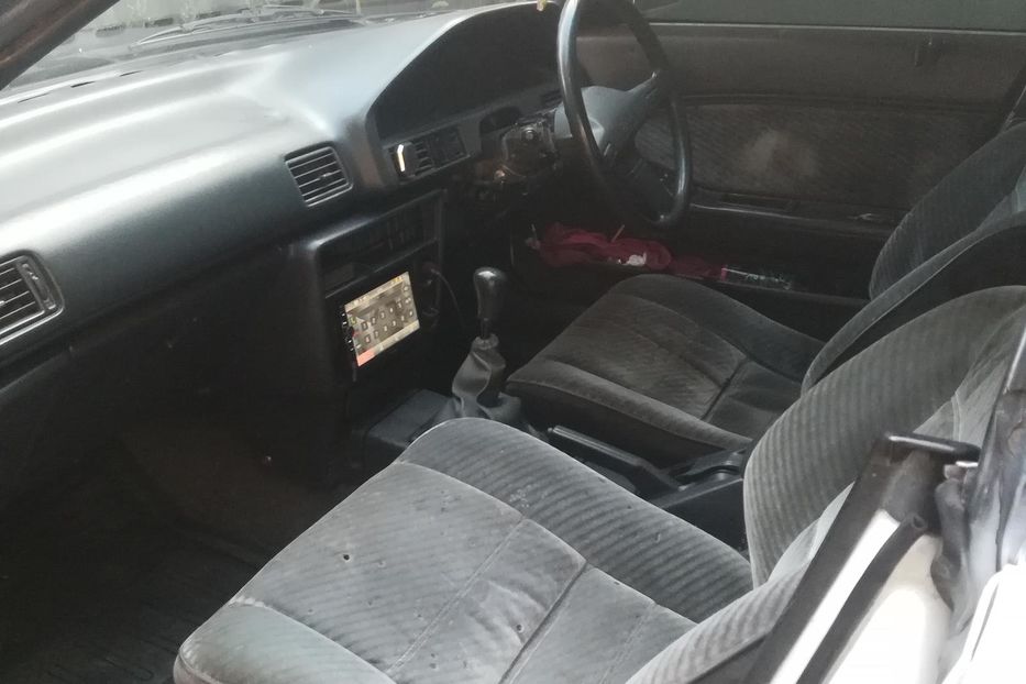 Продам Toyota Carina 1987 года в Одессе