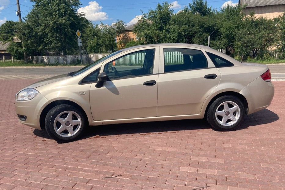 Продам Fiat Linea 2013 года в Киеве