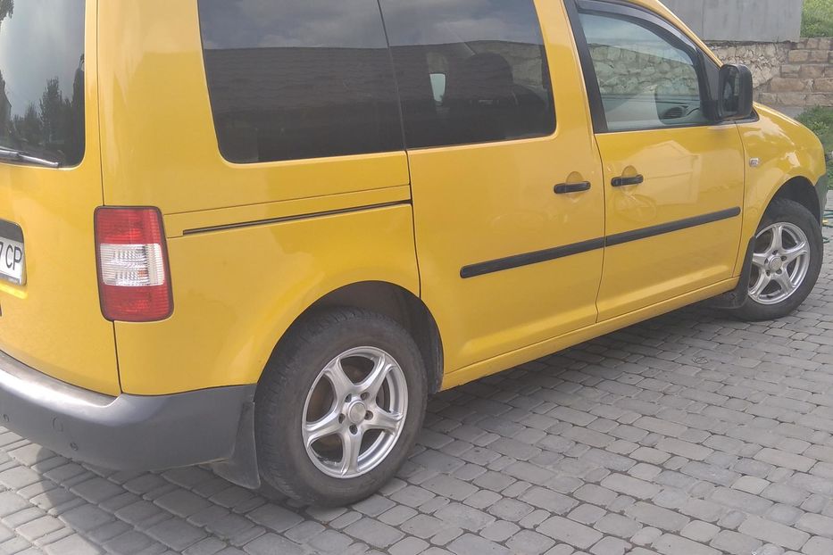 Продам Volkswagen Caddy пасс. 2.0 sdi 2005 года в Львове