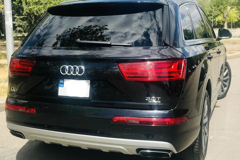 Продам Audi Q7 Premium Plus  2017 года в Одессе