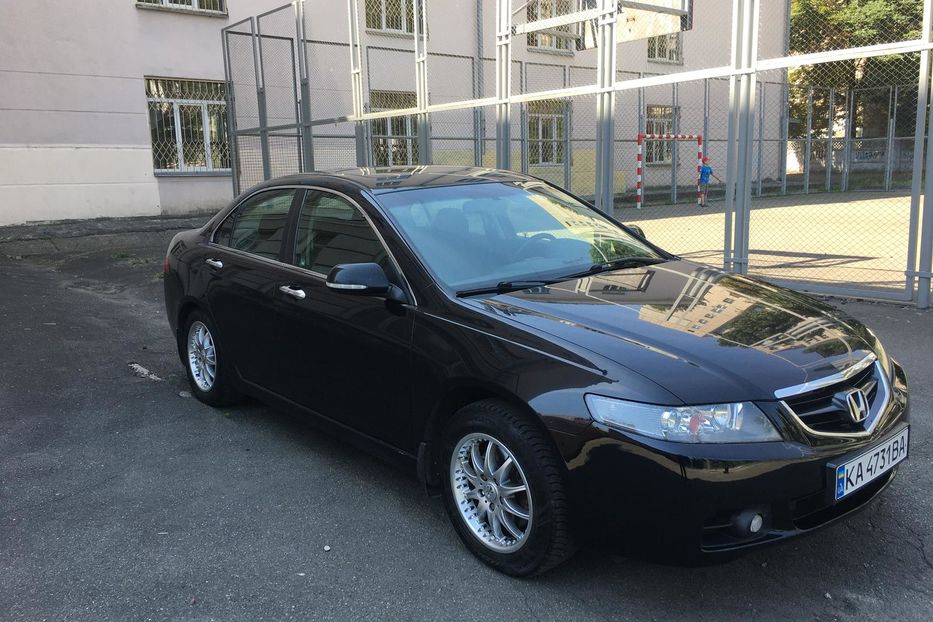 Продам Honda Accord 2005 года в Киеве