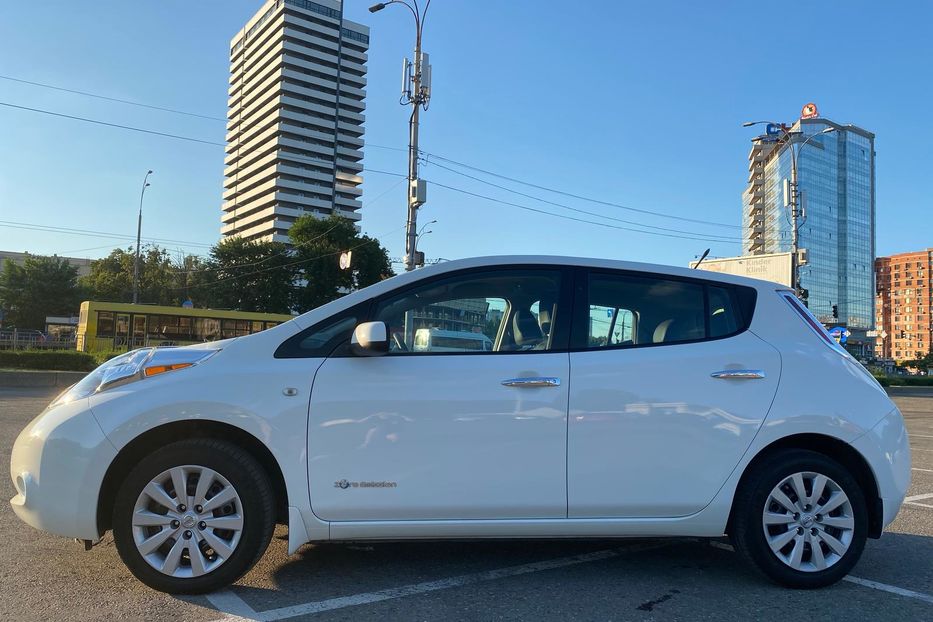 Продам Nissan Leaf S+ 2014 года в Киеве