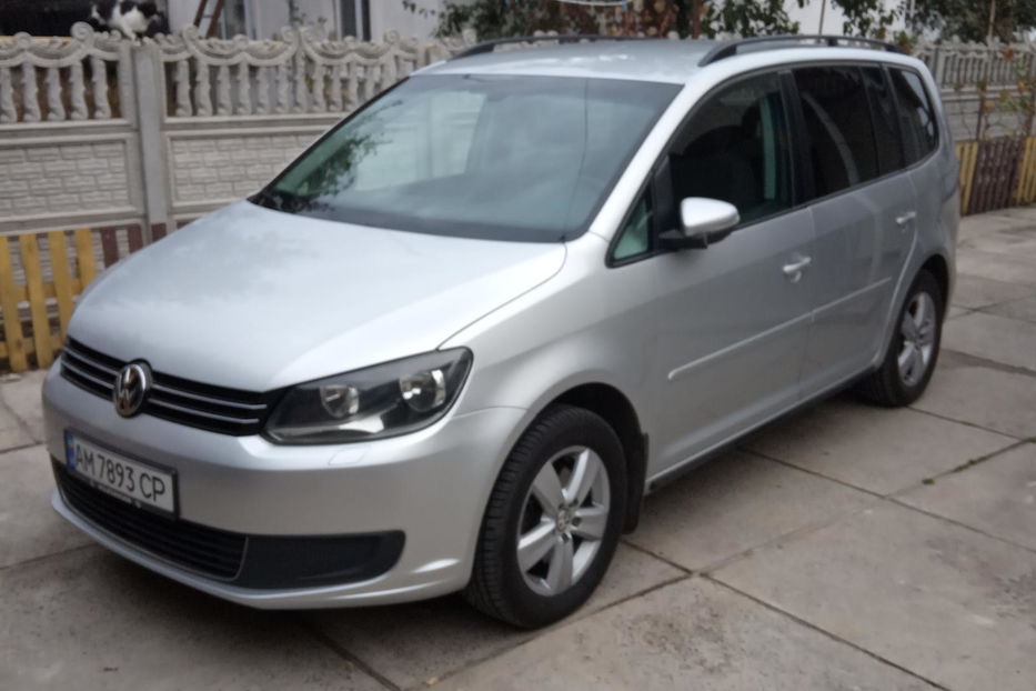 Продам Volkswagen Touran 2013 года в г. Малин, Житомирская область