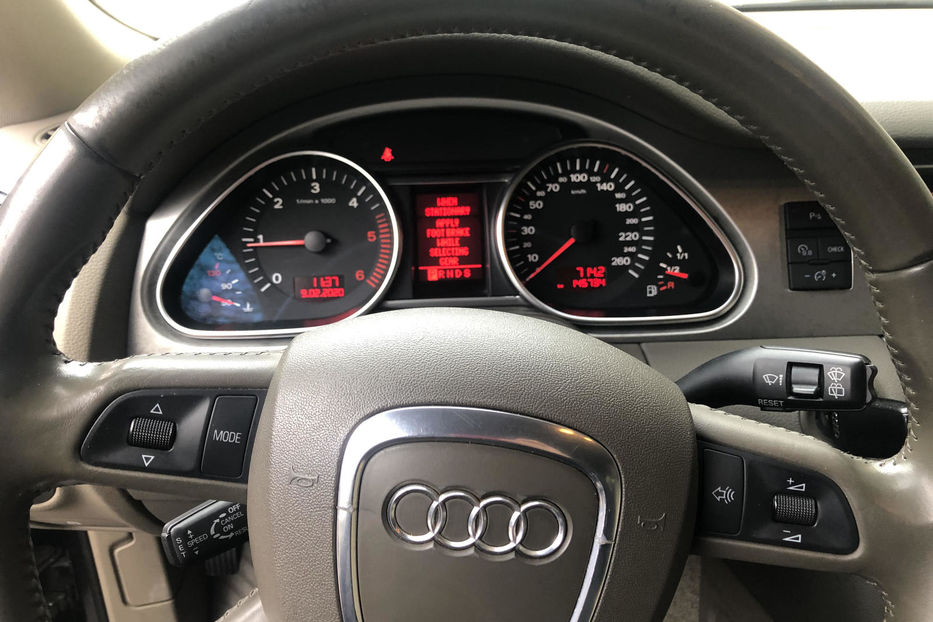 Продам Audi Q7 Продам Audi Q7 2006 года в Киеве