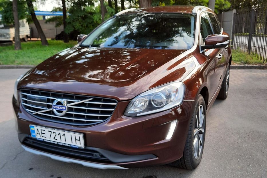 Продам Volvo XC60 Luxury Edition  2017 года в г. Кривой Рог, Днепропетровская область