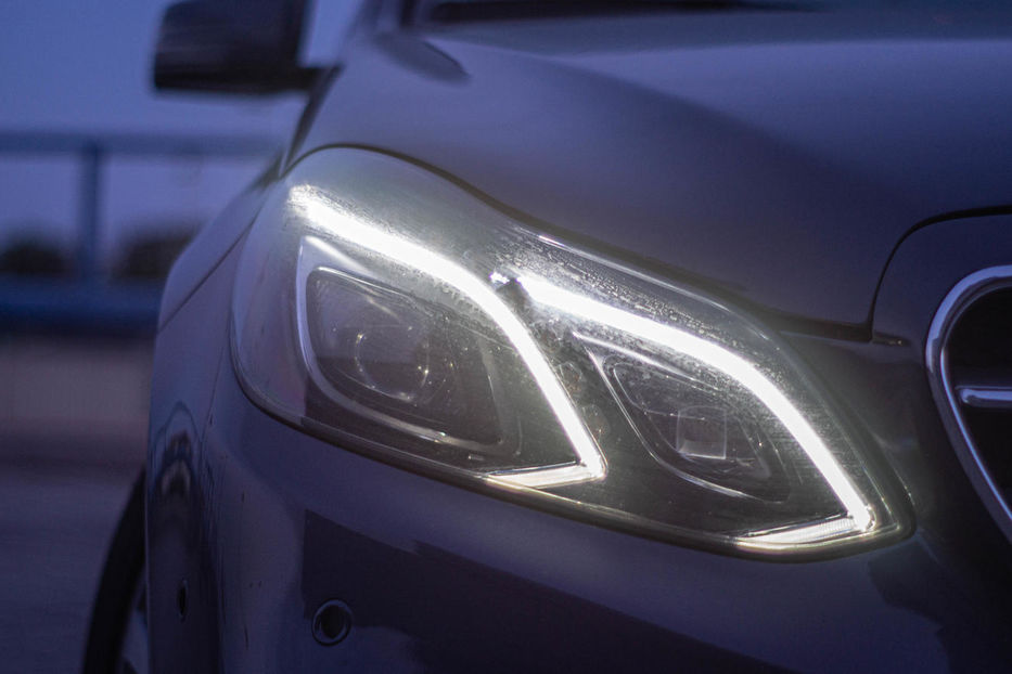 Продам Mercedes-Benz E-Class AMG 4Matic 2014 года в Запорожье