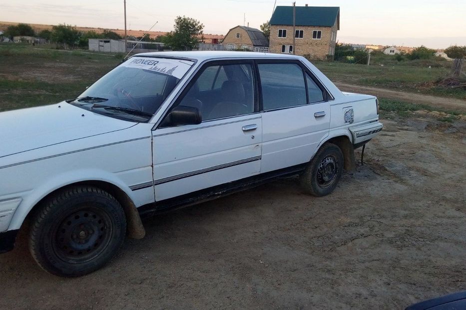 Продам Toyota Carina 1987 года в Одессе